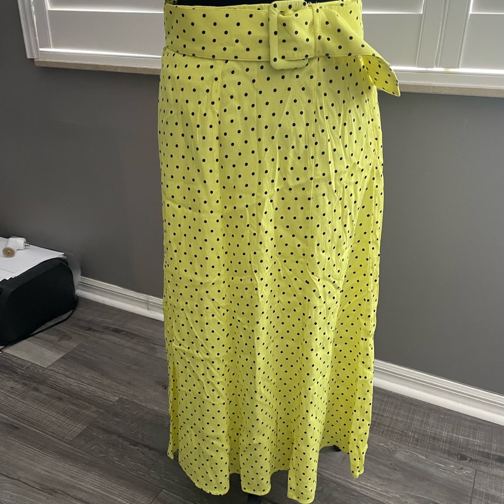 Elodi skirt size m